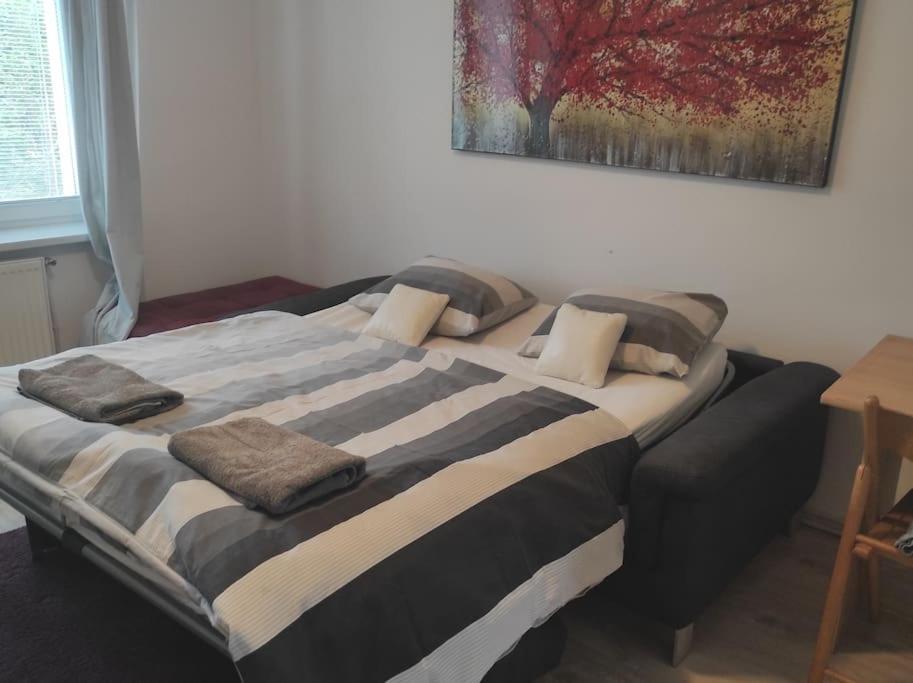 Apartmán Cosy Flat In A Quiet Location With Free Parking